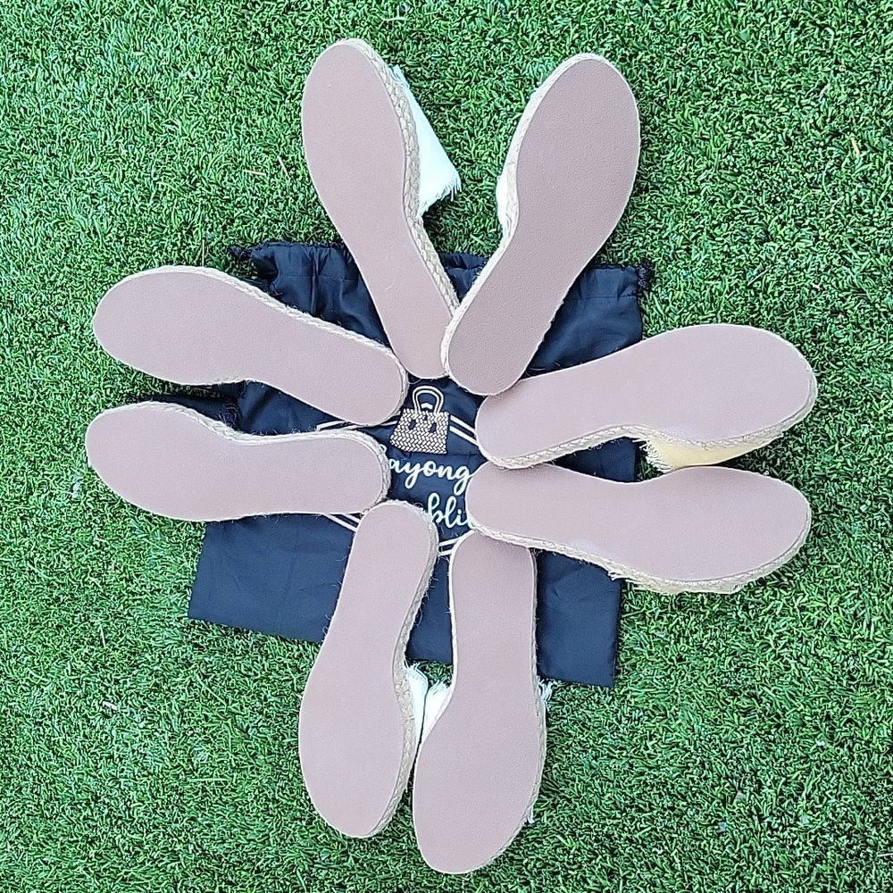 Native Slippers - Picture 5 of 6